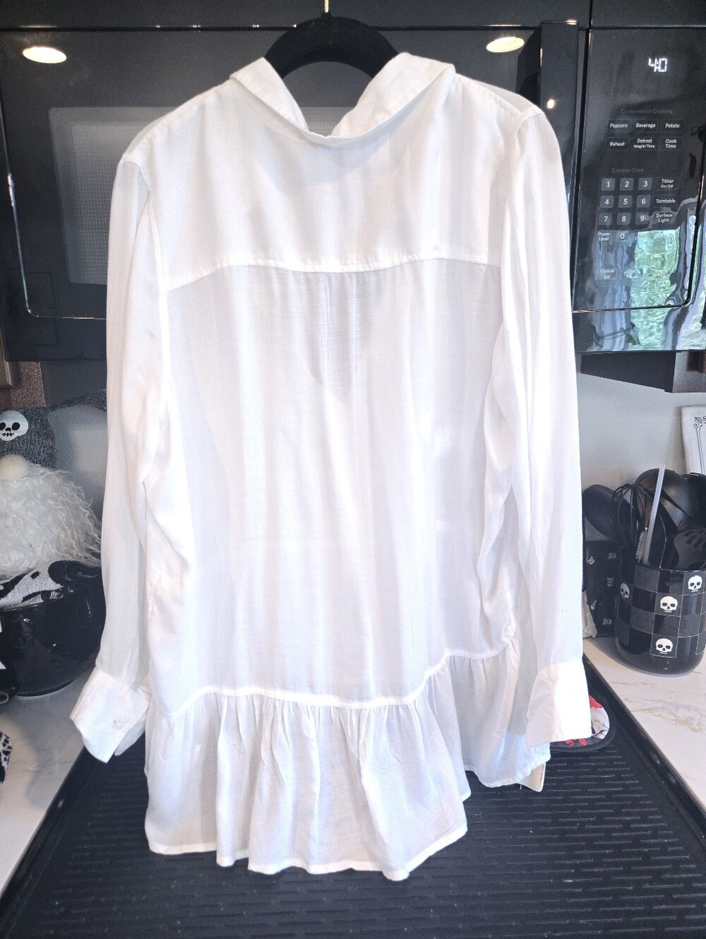 a.n.a White Ruffled Hi Low-Hem Long-Sleeve Tunic Blouse BUNDLE AND SAVE - Picture 4 of 4